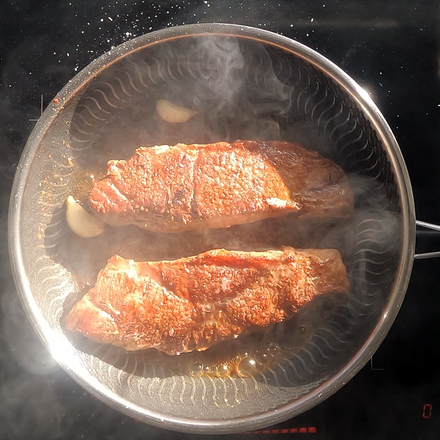 How to Get a Perfect Sear with Your Equitherm Cookware